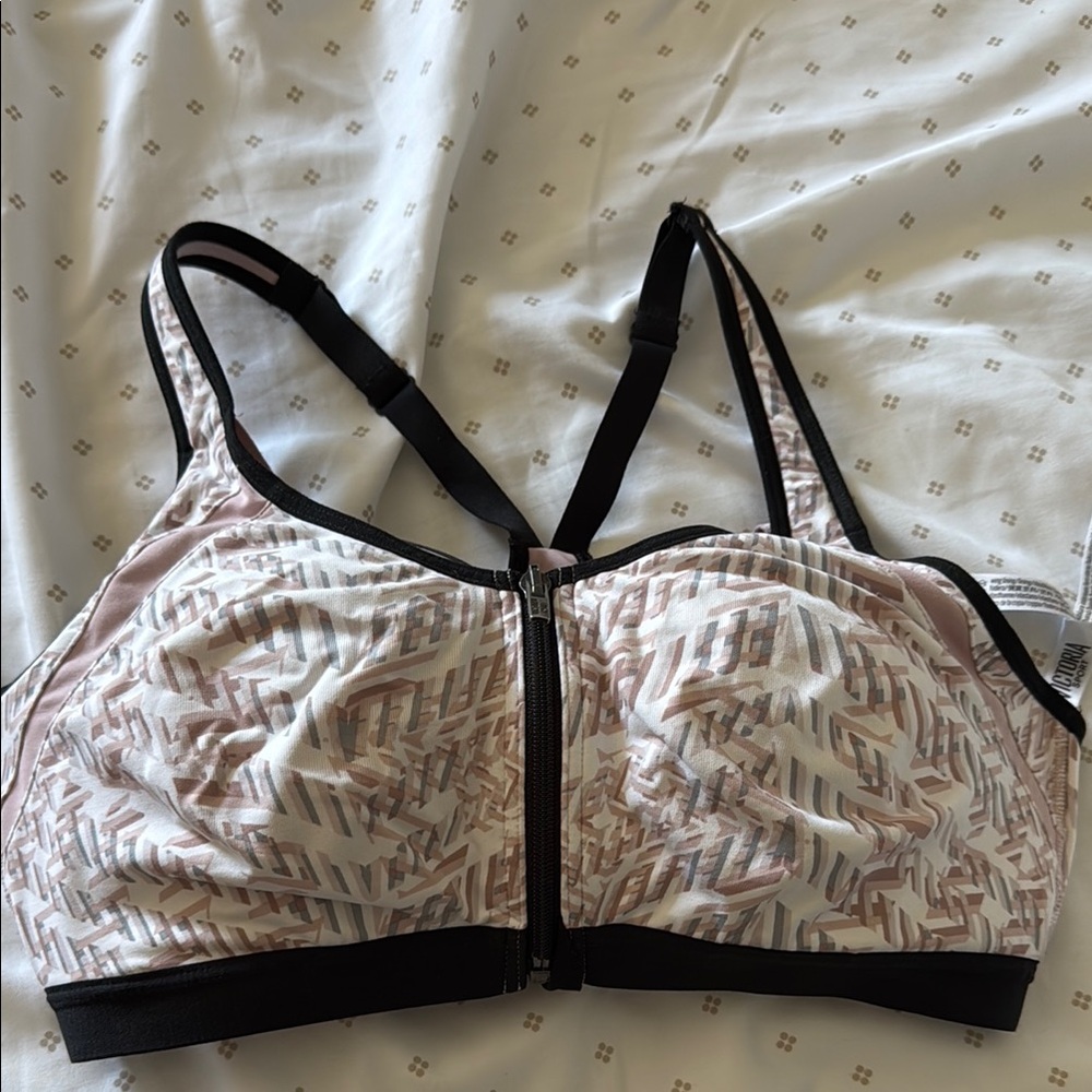 Women's Patterned Sports Bra